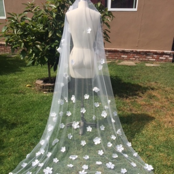 Wedding Veil, Bridal Veil, Tulle Veil, Long Veil - Picture 2 of 8